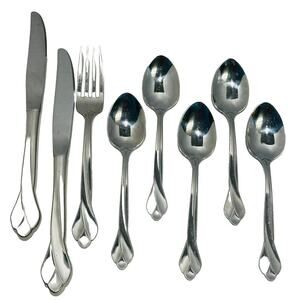 Oneida Tribeca Stainless Flatware-8 Pieces-(2) Knives, (5) Teaspoons, (1) Fork